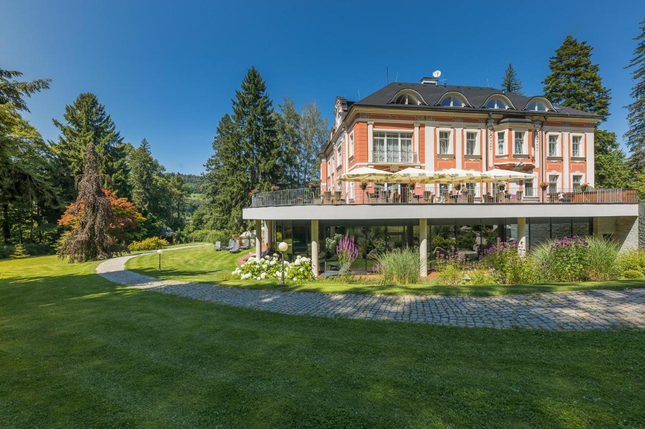Resort Wellness & Regenhart 4*